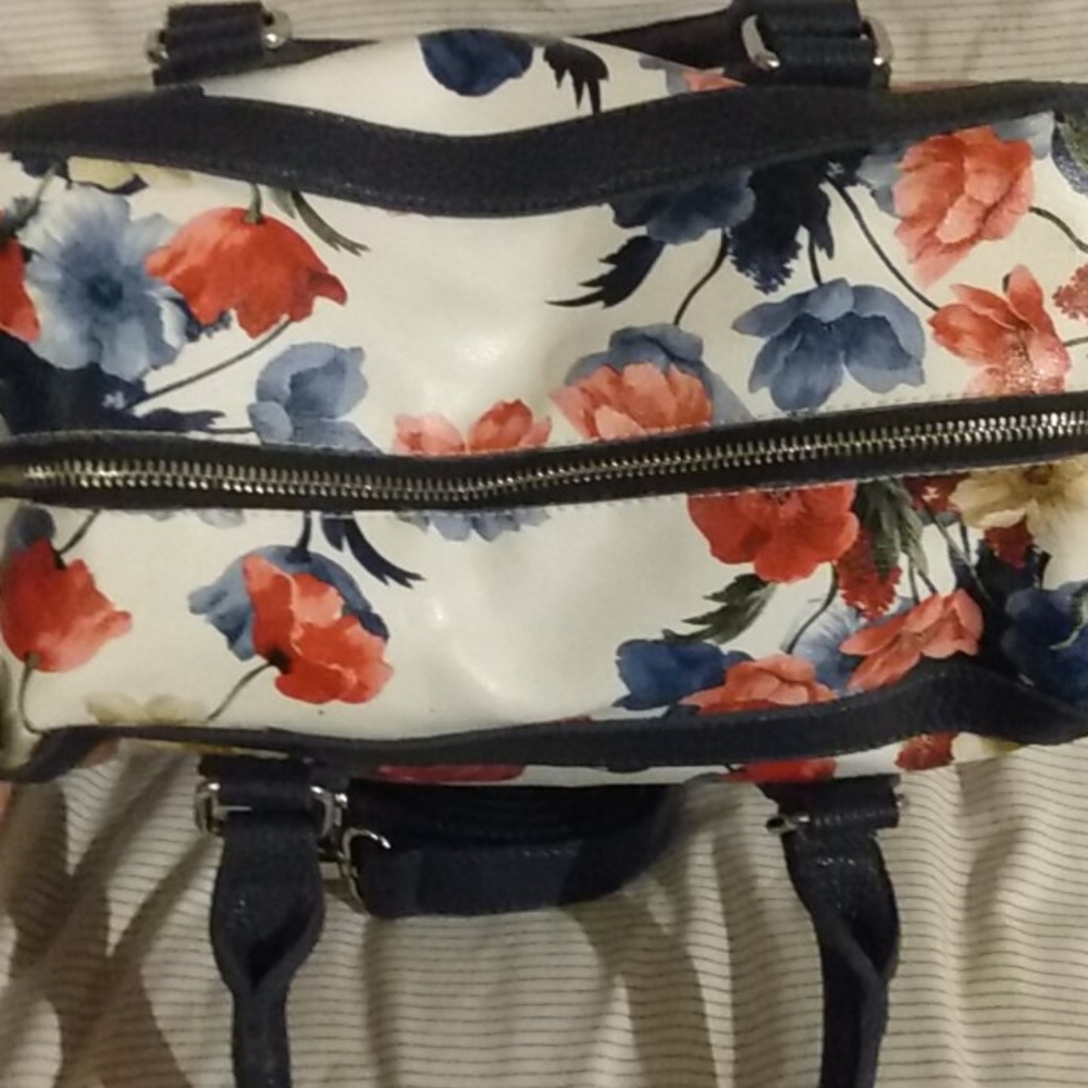 Floral purse - Picture 2 of 9
